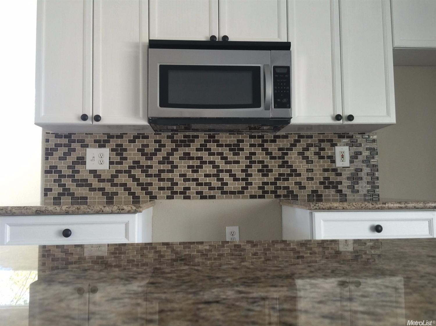 3145 Flushing Meadows Dr, Modesto, CA 95355 photo 4