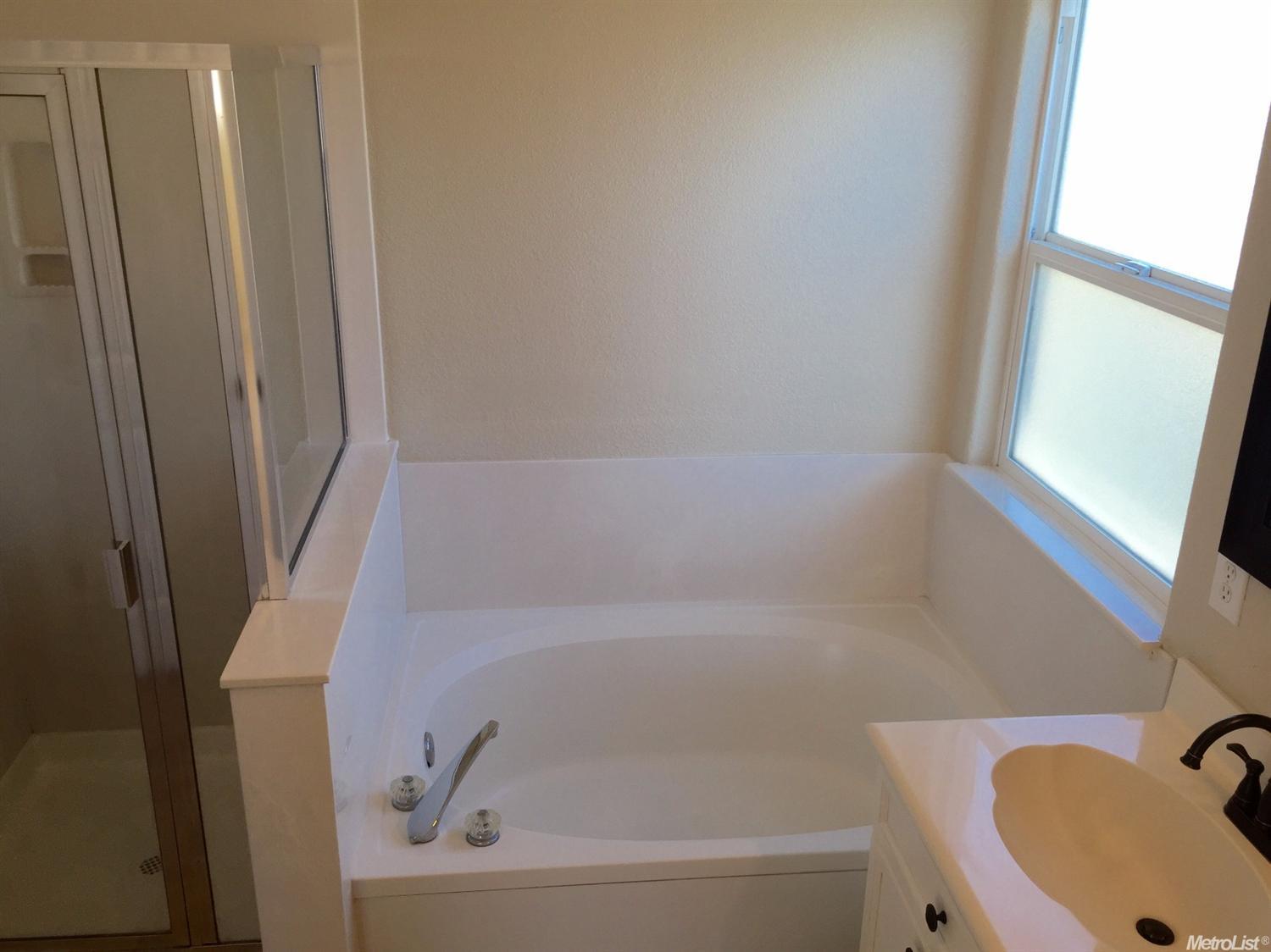 3145 Flushing Meadows Dr, Modesto, CA 95355 photo 12