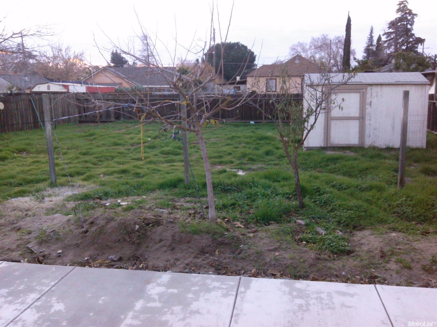 427 Michigan Ave, Manteca, CA 95337 photo 10