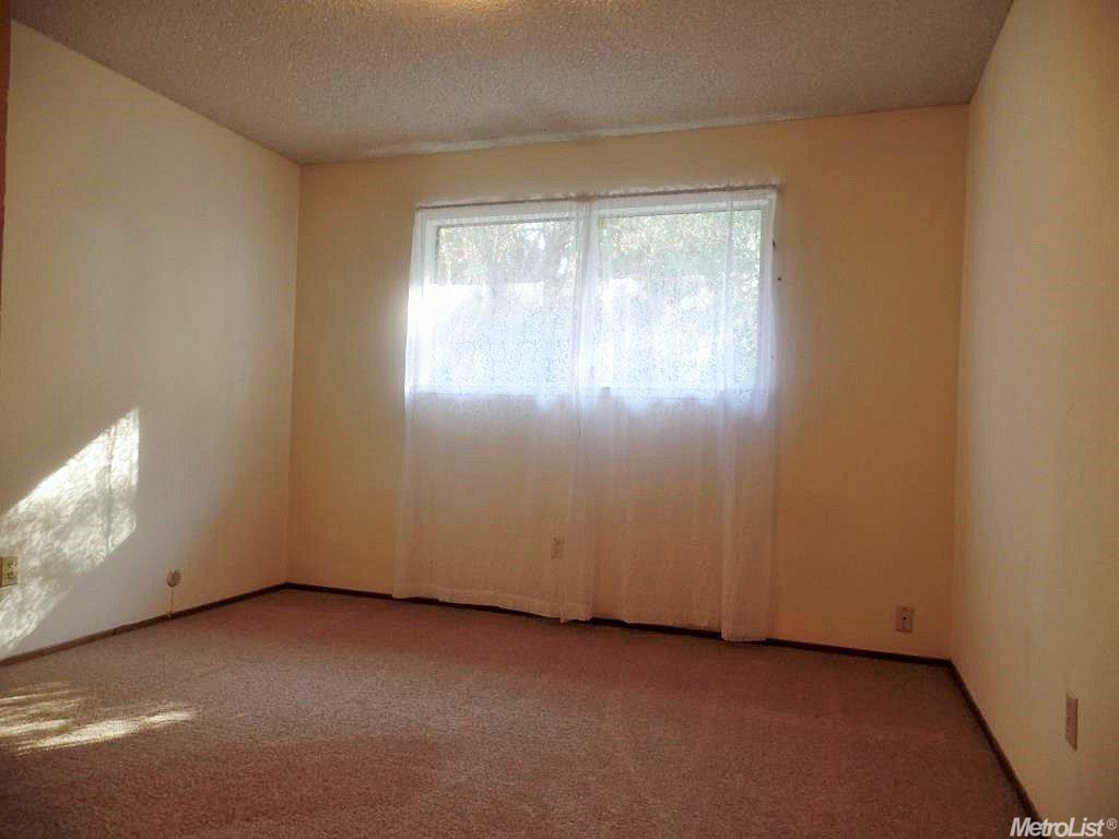 1424 Chapala Way, Modesto, CA 95355 photo 11