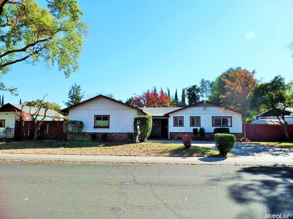 1424 Chapala Way, Modesto, CA 95355 photo 1