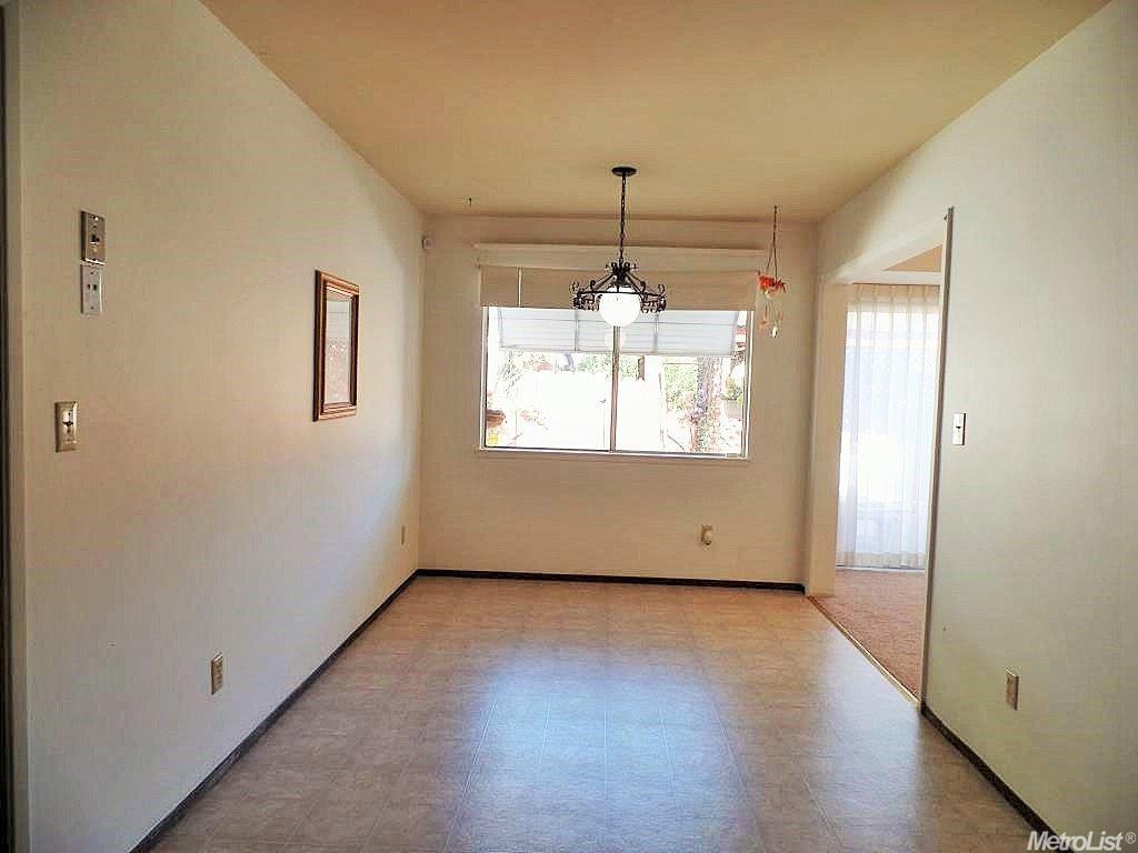 1424 Chapala Way, Modesto, CA 95355 photo 8