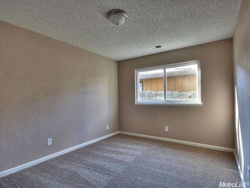 1955 Gettysburg Ave, Merced, CA 95340 photo 14