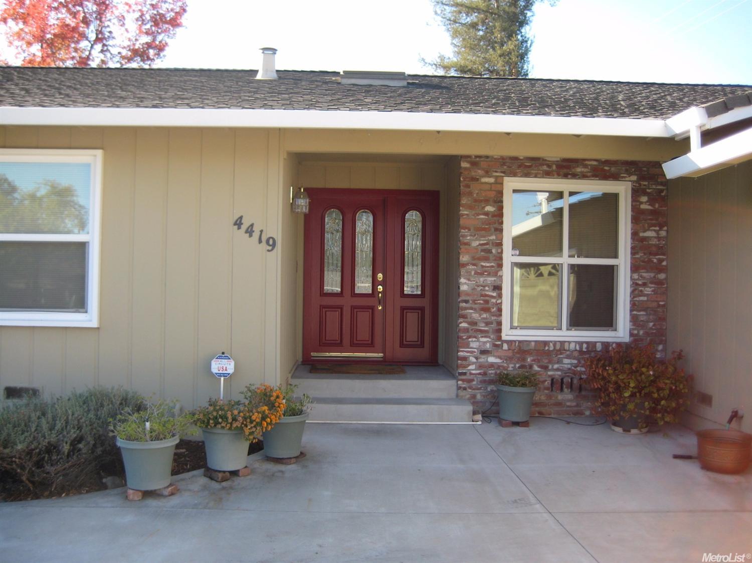 4419 Northampton Dr, Carmichael, CA 95608 photo 3