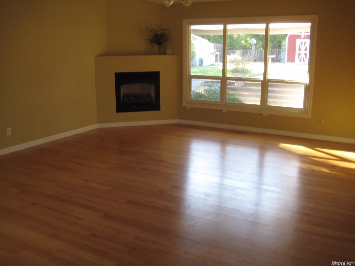 4419 Northampton Dr, Carmichael, CA 95608 photo 4