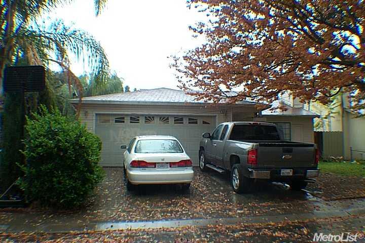 916 Ackerman Way, Modesto, CA 95351 photo 1
