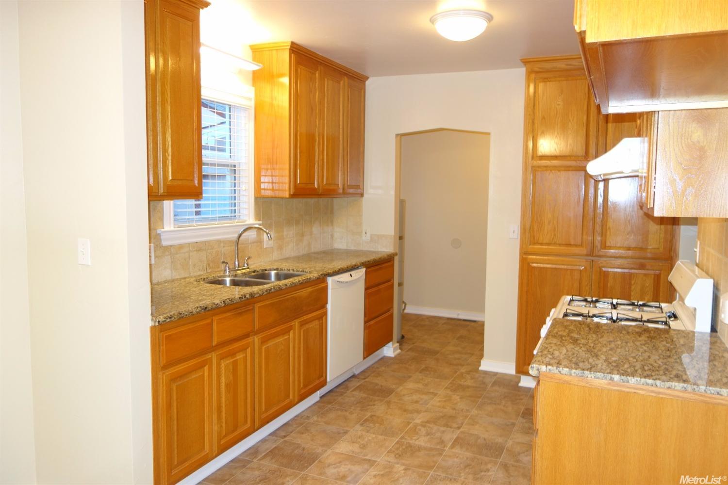 50 Ruby St, Sutter Creek, CA 95685 photo 4