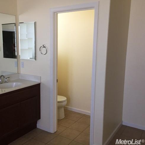2575 Balmy Ct, Manteca, CA 95337 photo 7