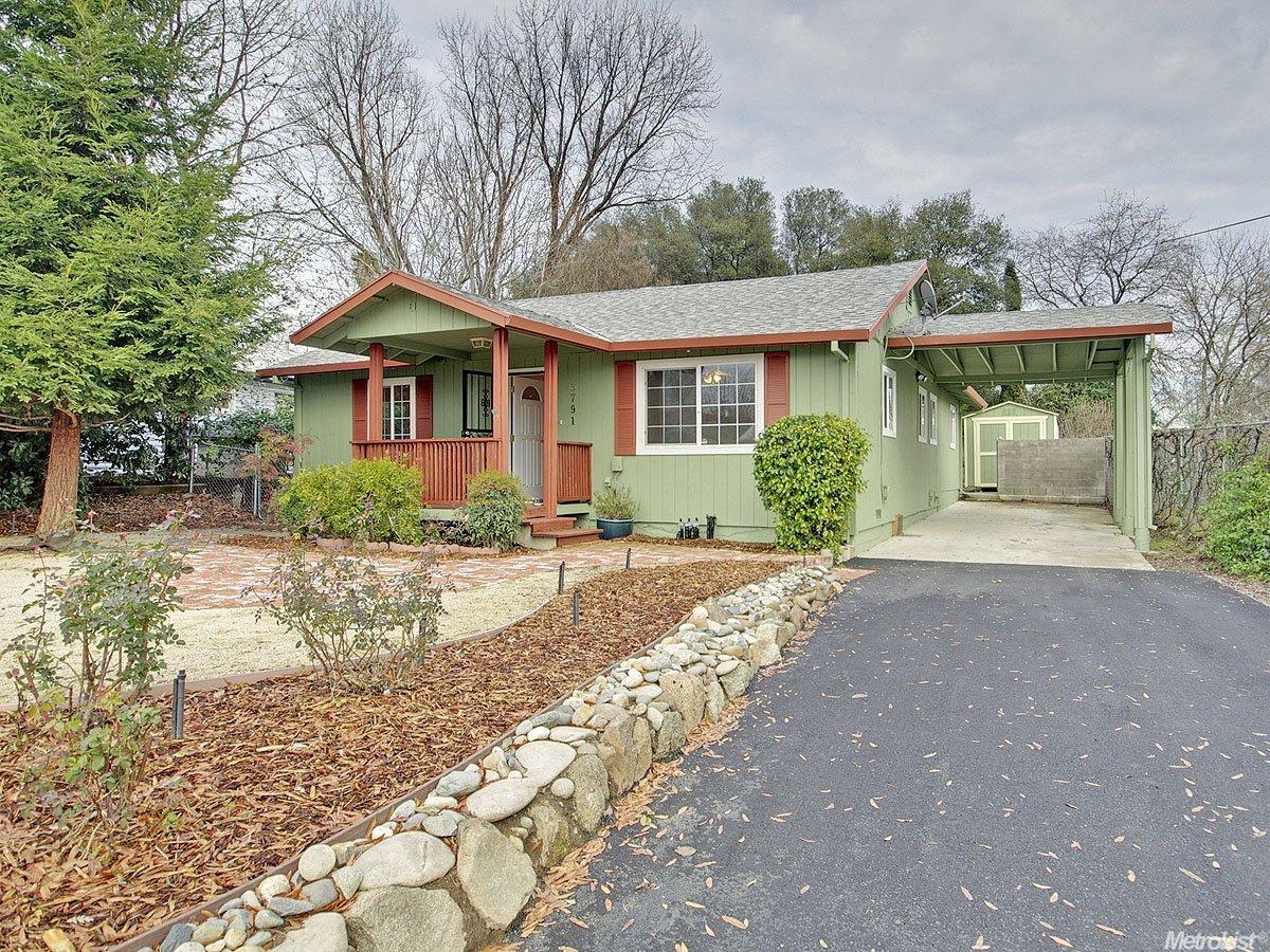 3791 Circle Dr, Loomis, CA 95650 photo 2