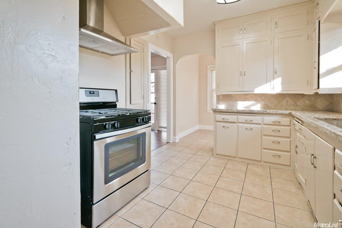 120 Frances Ave, Modesto, CA 95354 photo 11