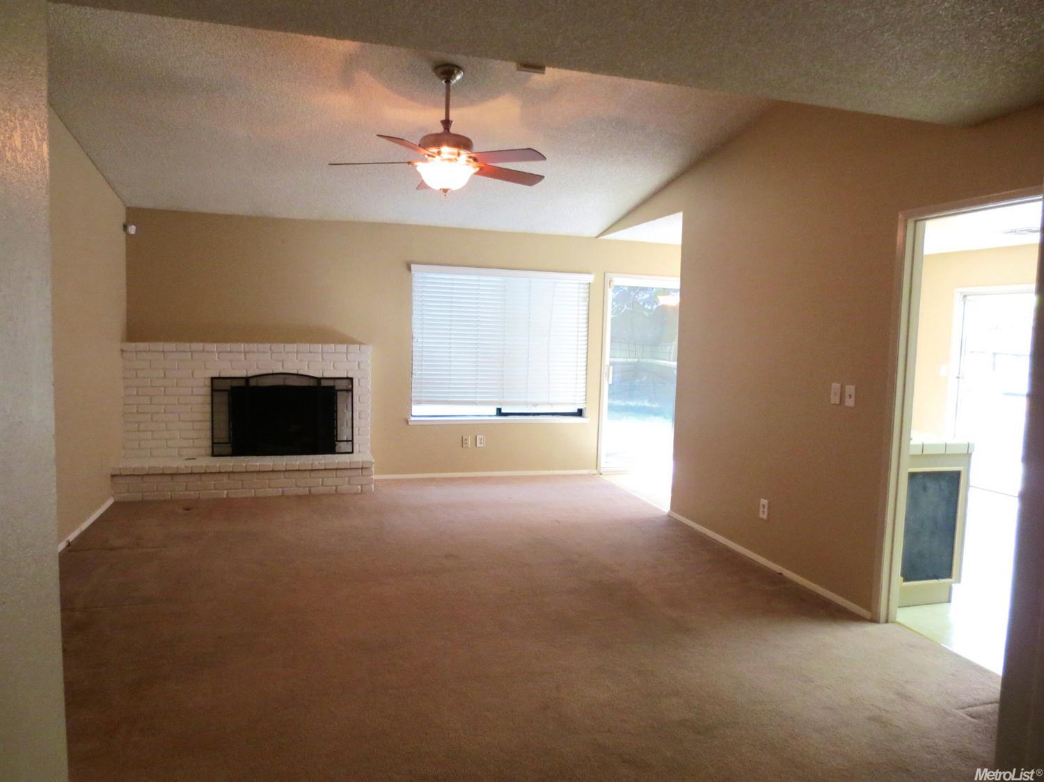 1728 Chartwell Pl, Modesto, CA 95355 photo 2