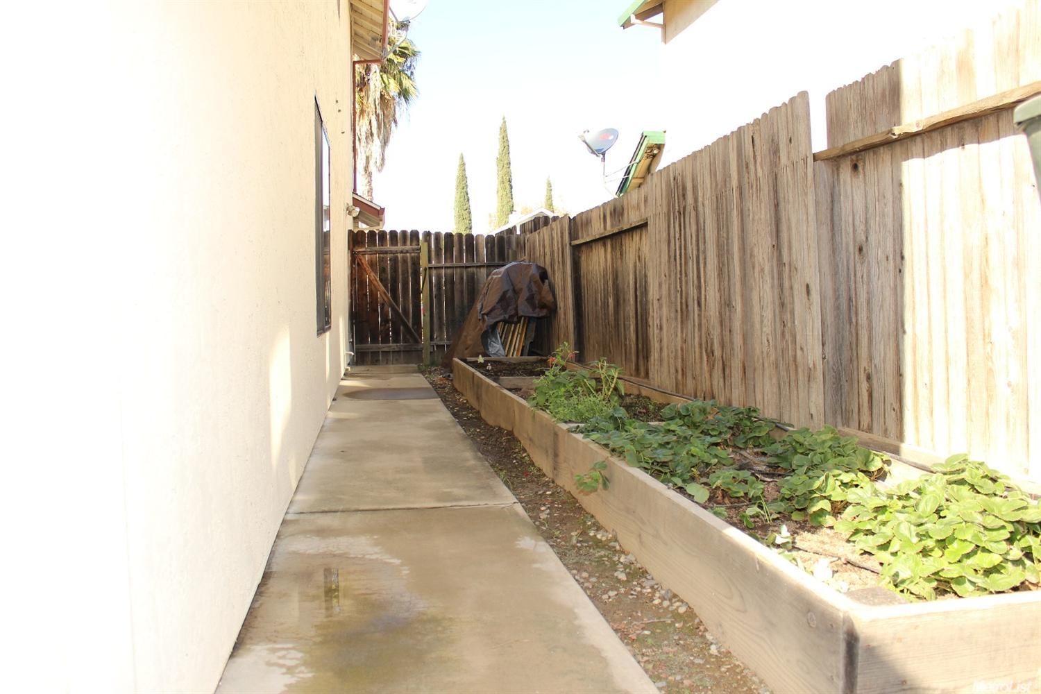 8014 Prior Way, Antelope, CA 95843 photo 21