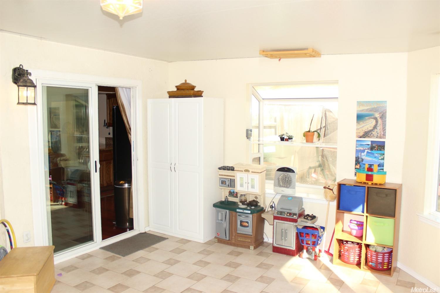 8014 Prior Way, Antelope, CA 95843 photo 18