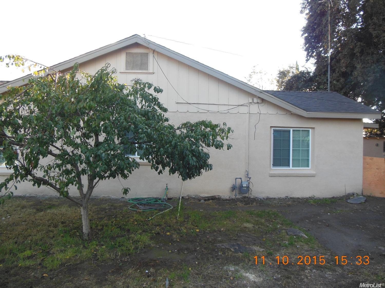 1313 Normandy Dr, Modesto, CA 95351 photo 4