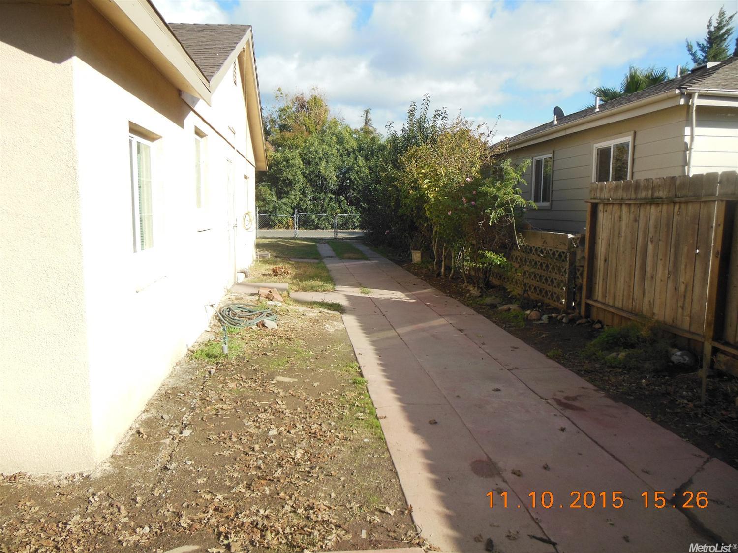 1313 Normandy Dr, Modesto, CA 95351 photo 18