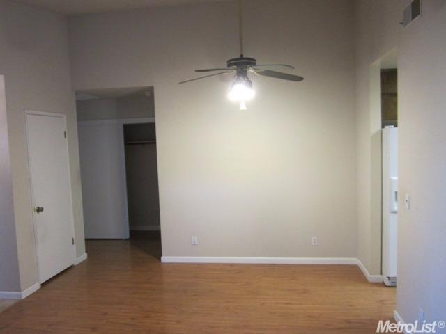 1800 Cape Cod Cir, Lodi, CA 95242 photo 4