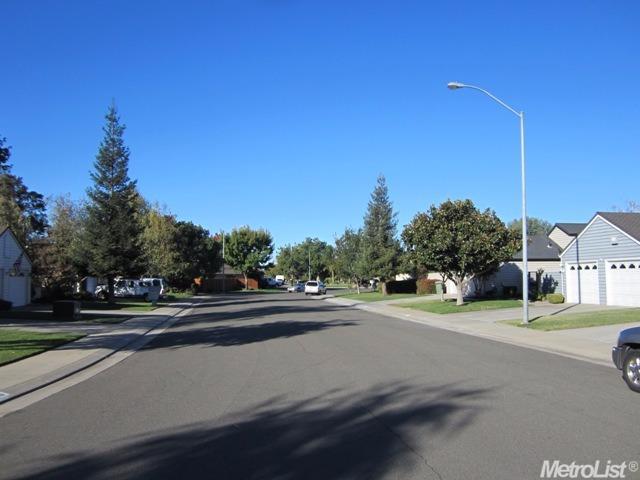 1800 Cape Cod Cir, Lodi, CA 95242 photo 14