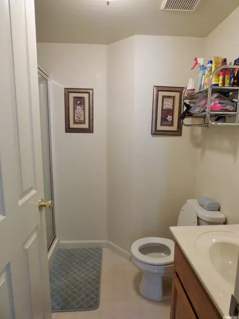 14472 Silver Creek Dr, Lathrop, CA 95330 photo 10