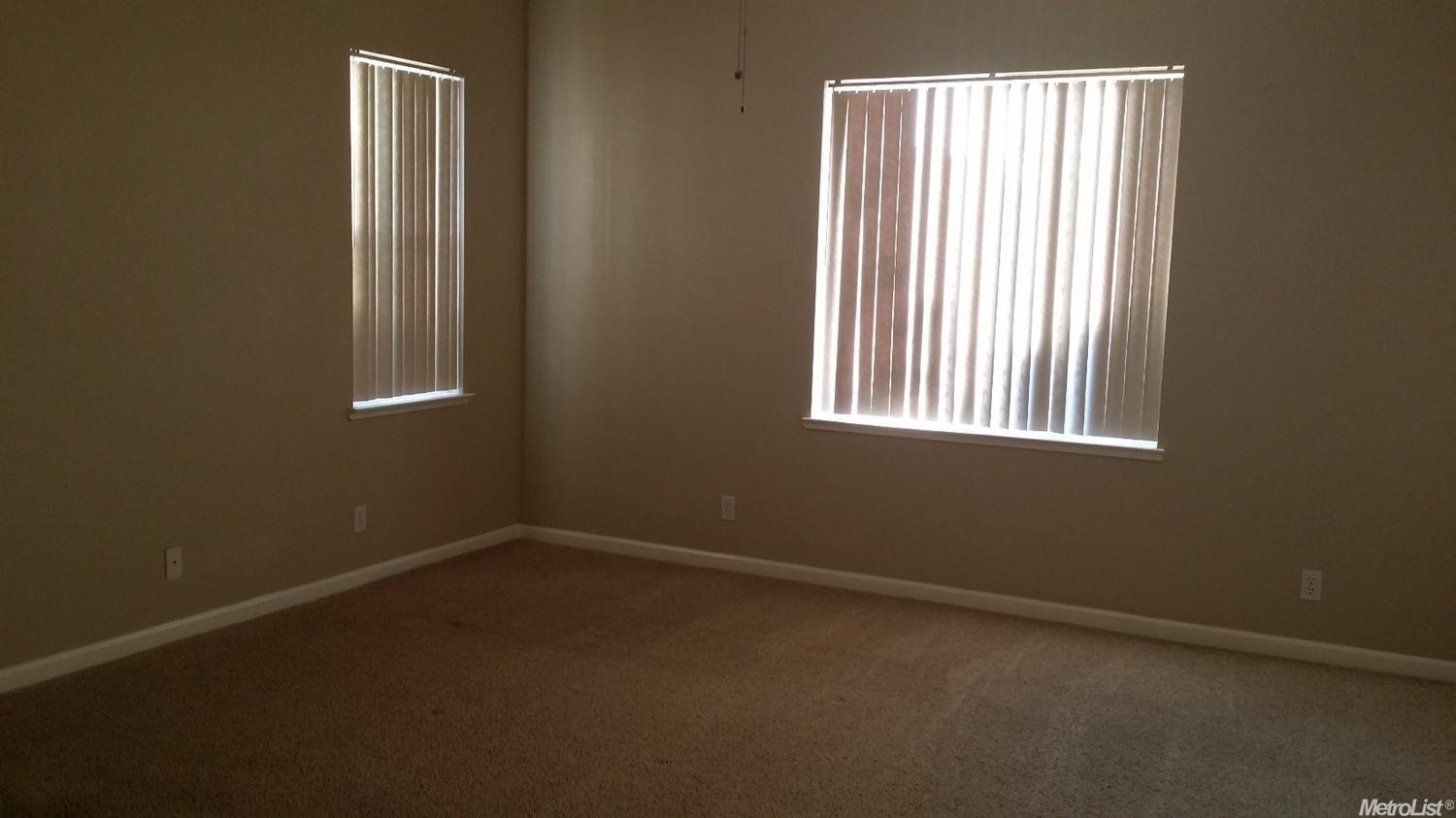 1709 Charles St, Hughson, CA 95326 photo 8