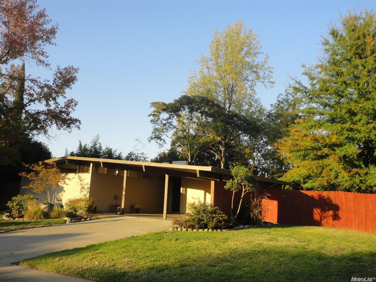 6227 Rampart Dr, Carmichael, CA 95608 photo 1