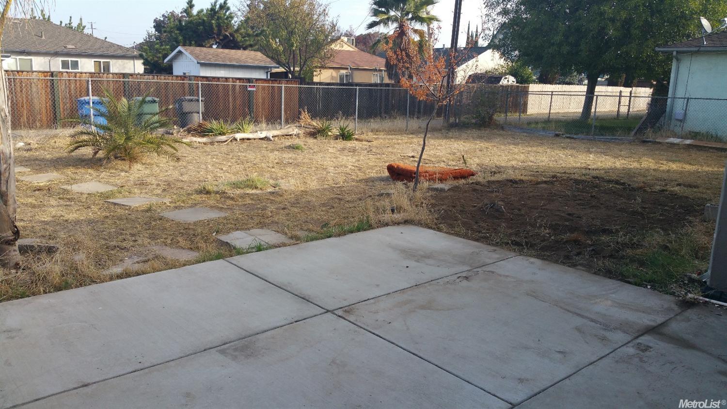 623 Martha St, Manteca, CA 95337 photo 8
