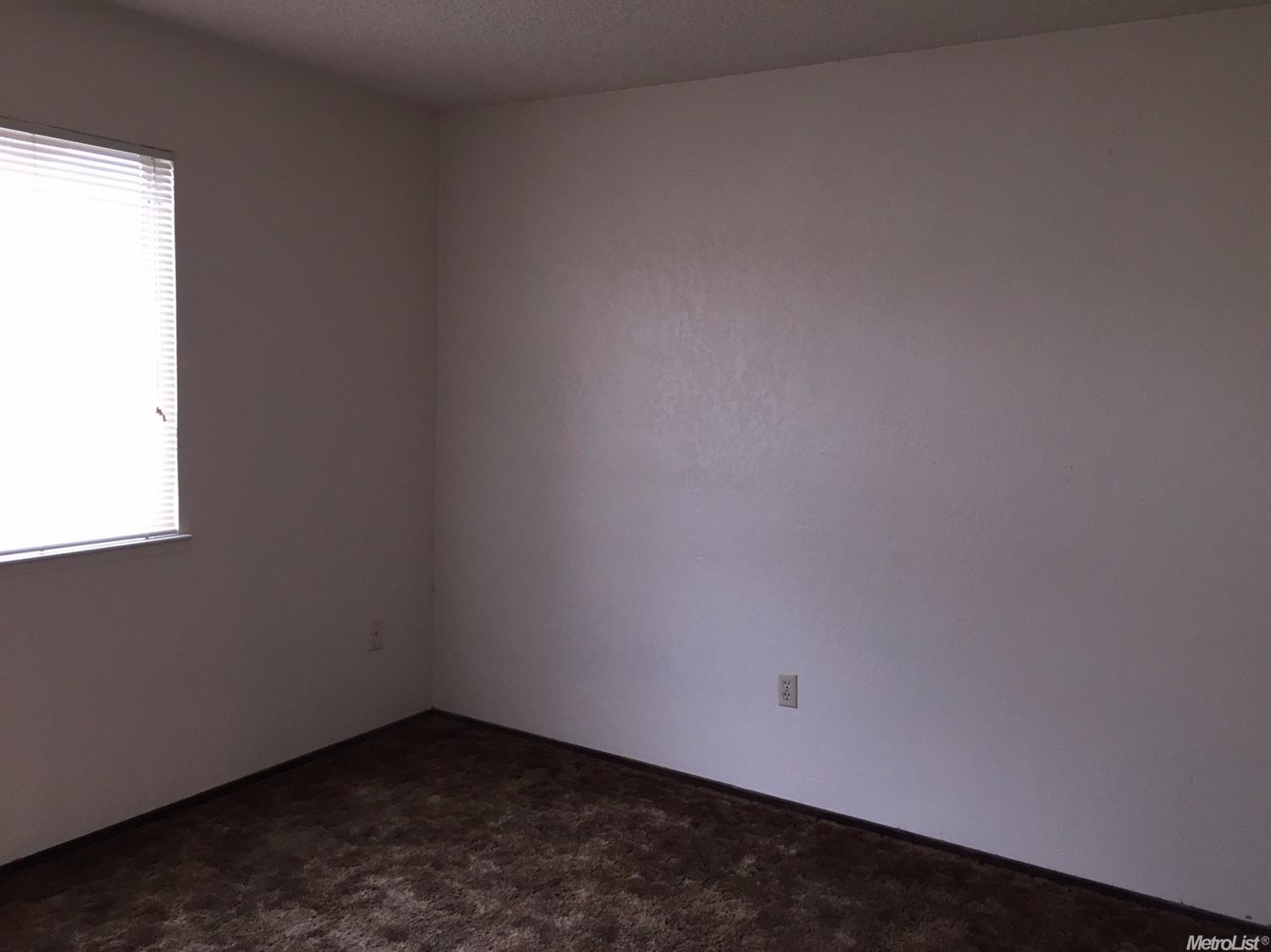 1126 Merced Way, Manteca, CA 95337 photo 7