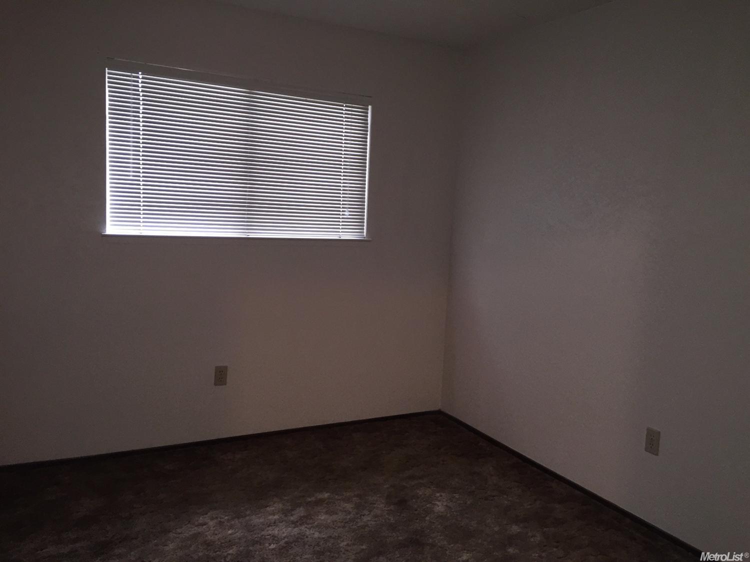 1126 Merced Way, Manteca, CA 95337 photo 5