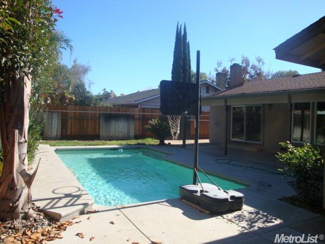 1521 Sylvan Meadows Dr, Modesto, CA 95355 photo 16