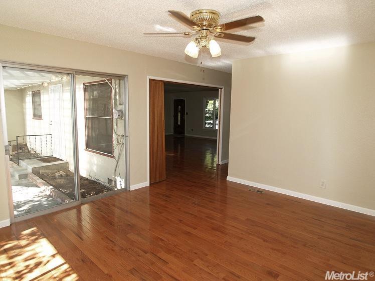 512 Coronado Way, Modesto, CA 95350 photo 4