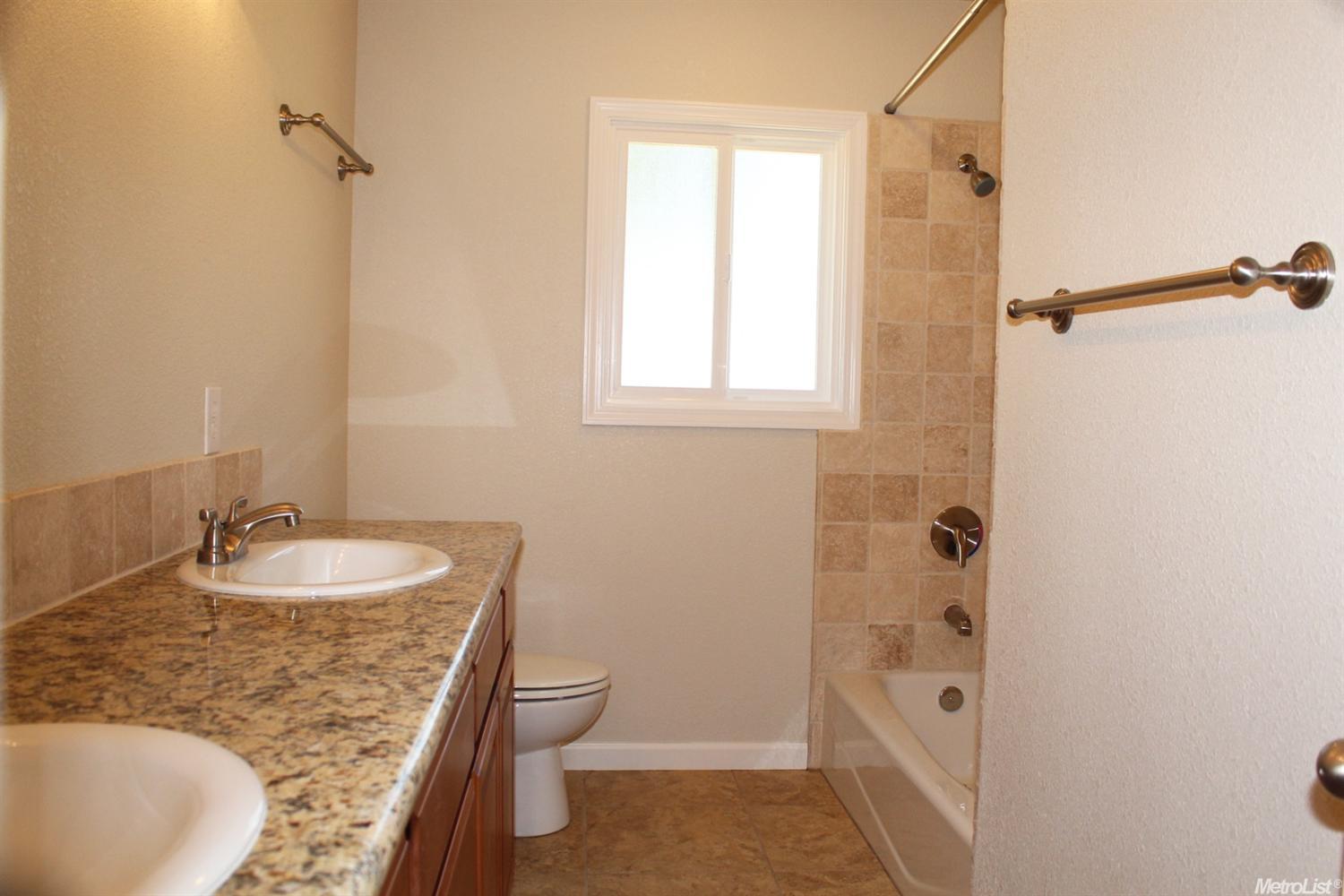 3807 W 11th St, Tracy, CA 95304 photo 10