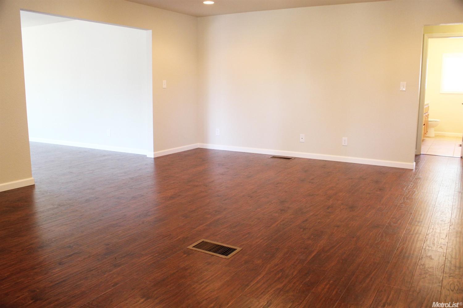 3807 W 11th St, Tracy, CA 95304 photo 3