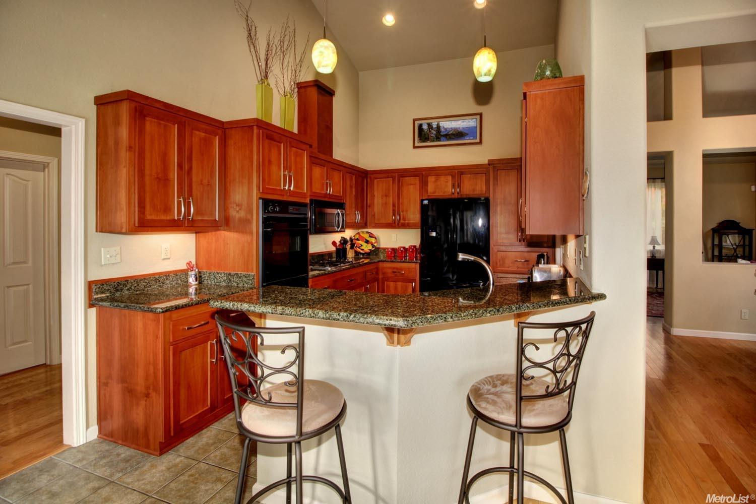 5833 Devon Dr, Rocklin, CA 95765 photo 9