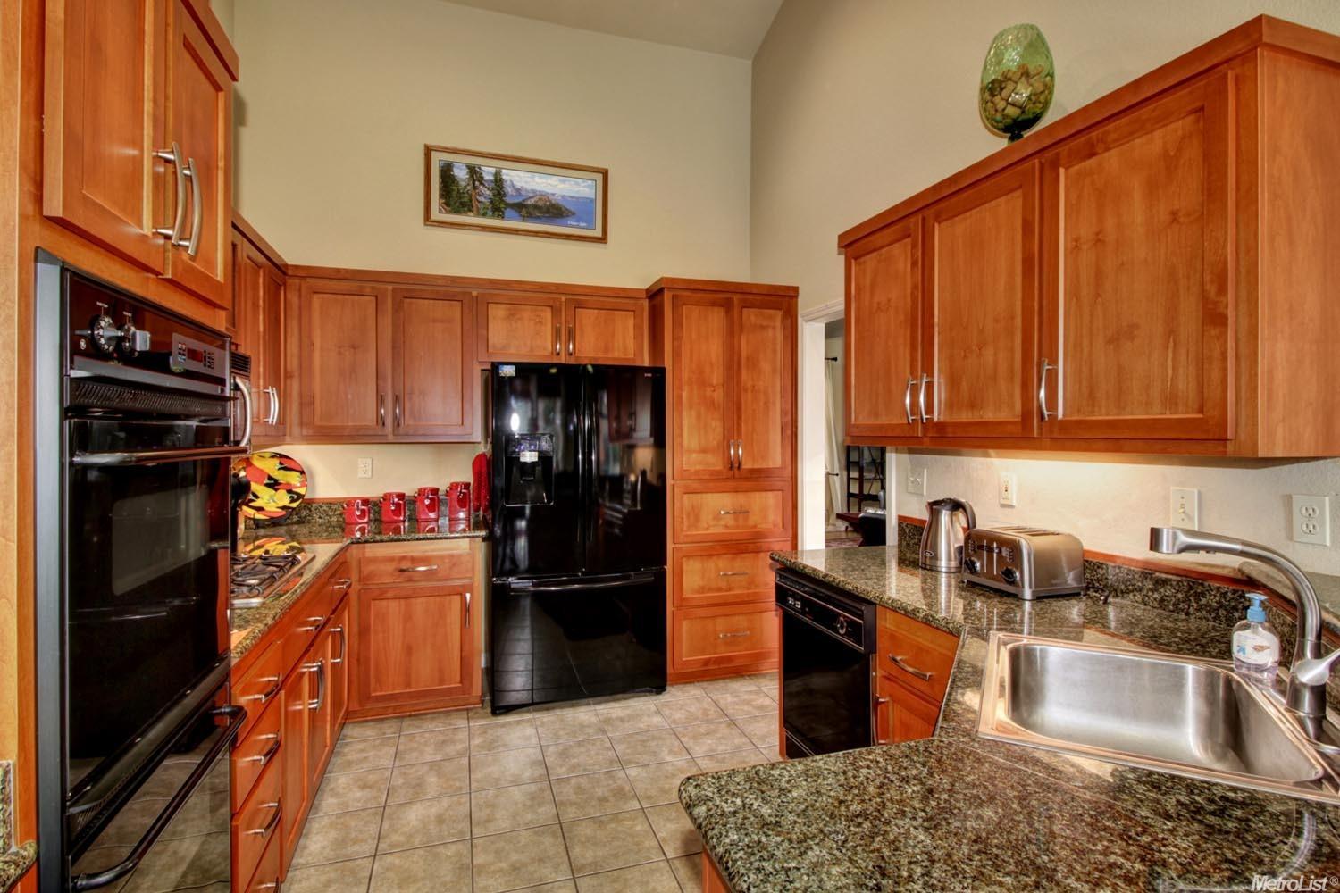 5833 Devon Dr, Rocklin, CA 95765 photo 13