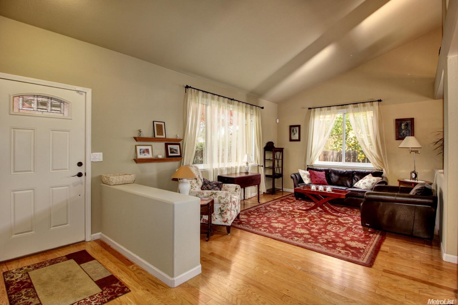 5833 Devon Dr, Rocklin, CA 95765 photo 5