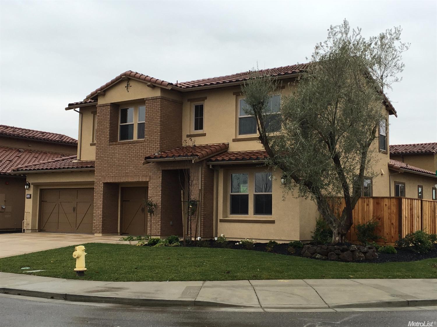 3642 Chiavari Way, Manteca, CA 95337 photo 2