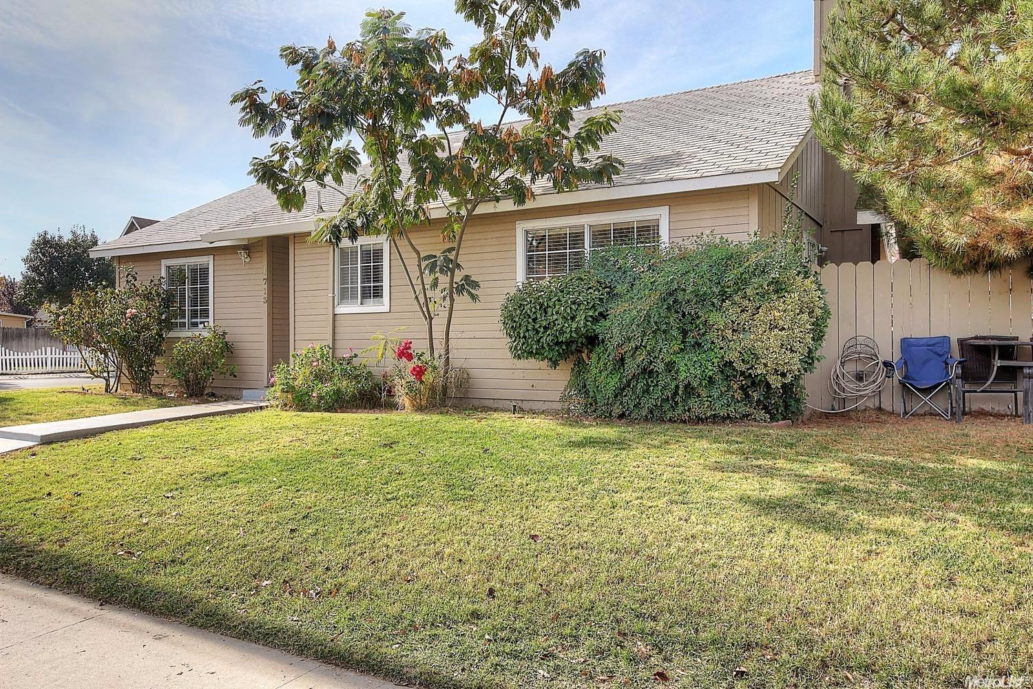 1713 Ustick Rd, Modesto, CA 95358 photo 3