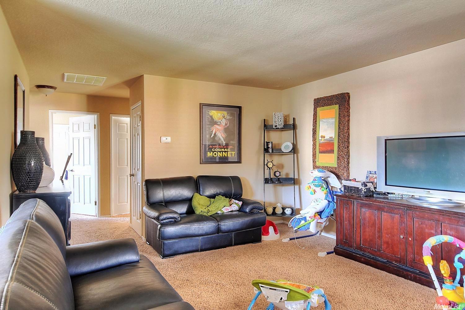 1713 Ustick Rd, Modesto, CA 95358 photo 7