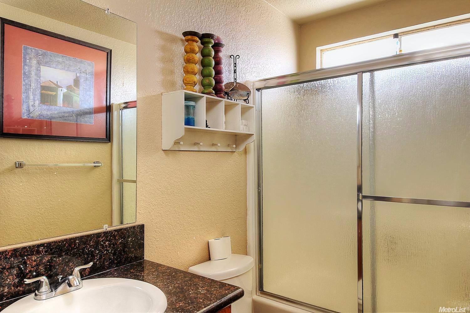 1713 Ustick Rd, Modesto, CA 95358 photo 10