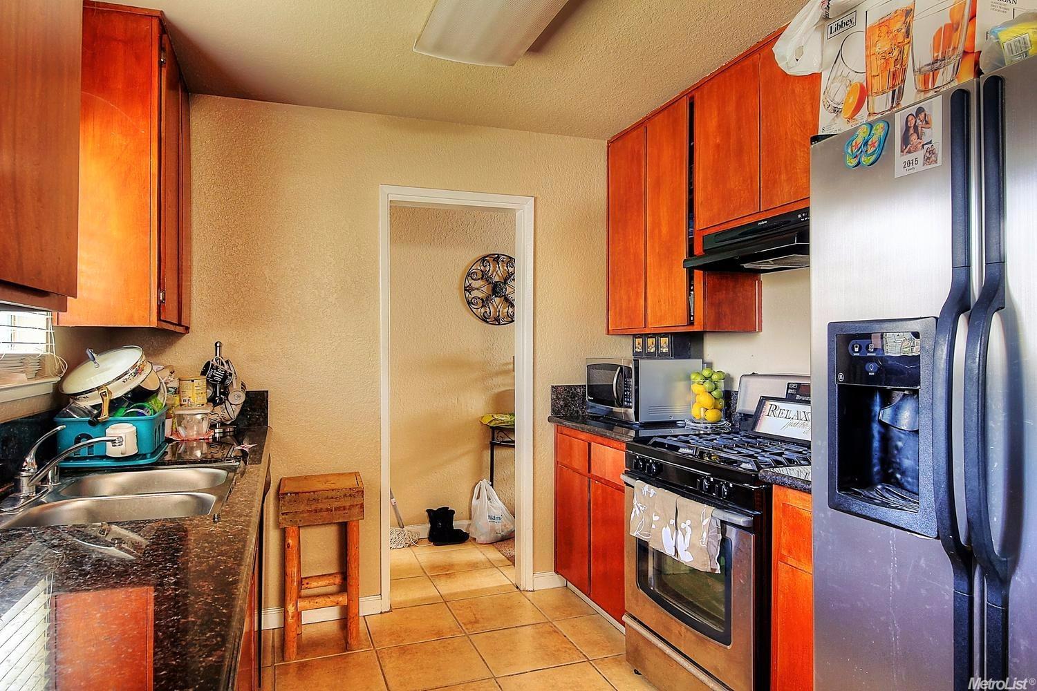 1713 Ustick Rd, Modesto, CA 95358 photo 4