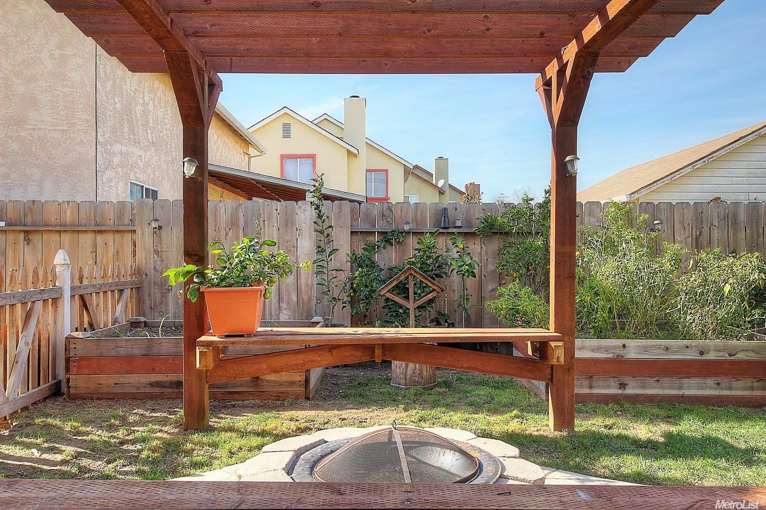 1713 Ustick Rd, Modesto, CA 95358 photo 14