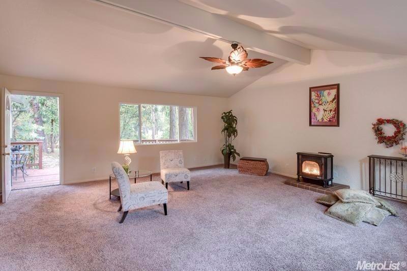 4900 Shalohm Way, Placerville, CA 95667 photo 2