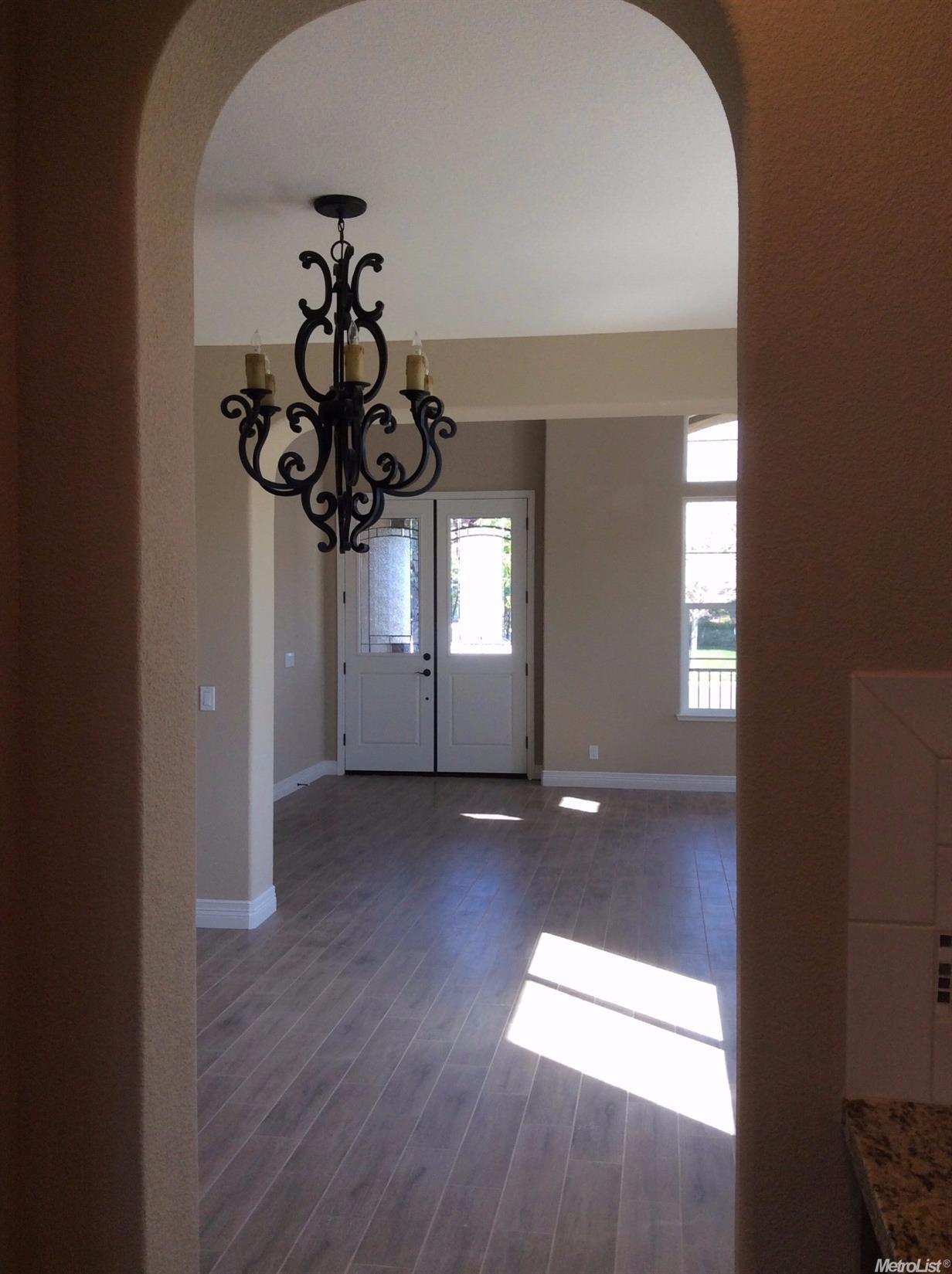 4033 Tapestry Way, Turlock, CA 95382 photo 4