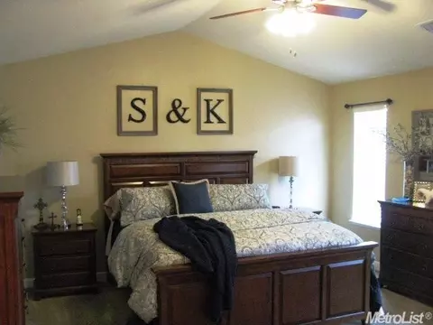 7429 Morgan Lynn Ln, Hughson, CA 95326 photo 8