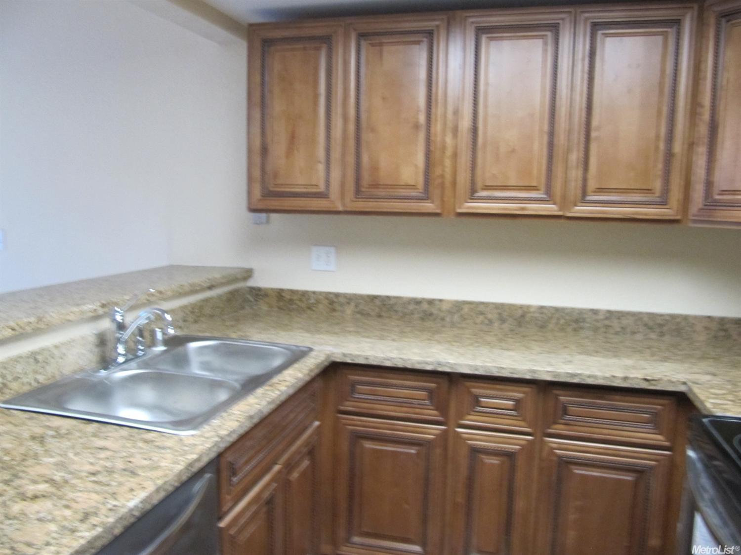 2311 E 8th St, Davis, CA 95618 photo 5