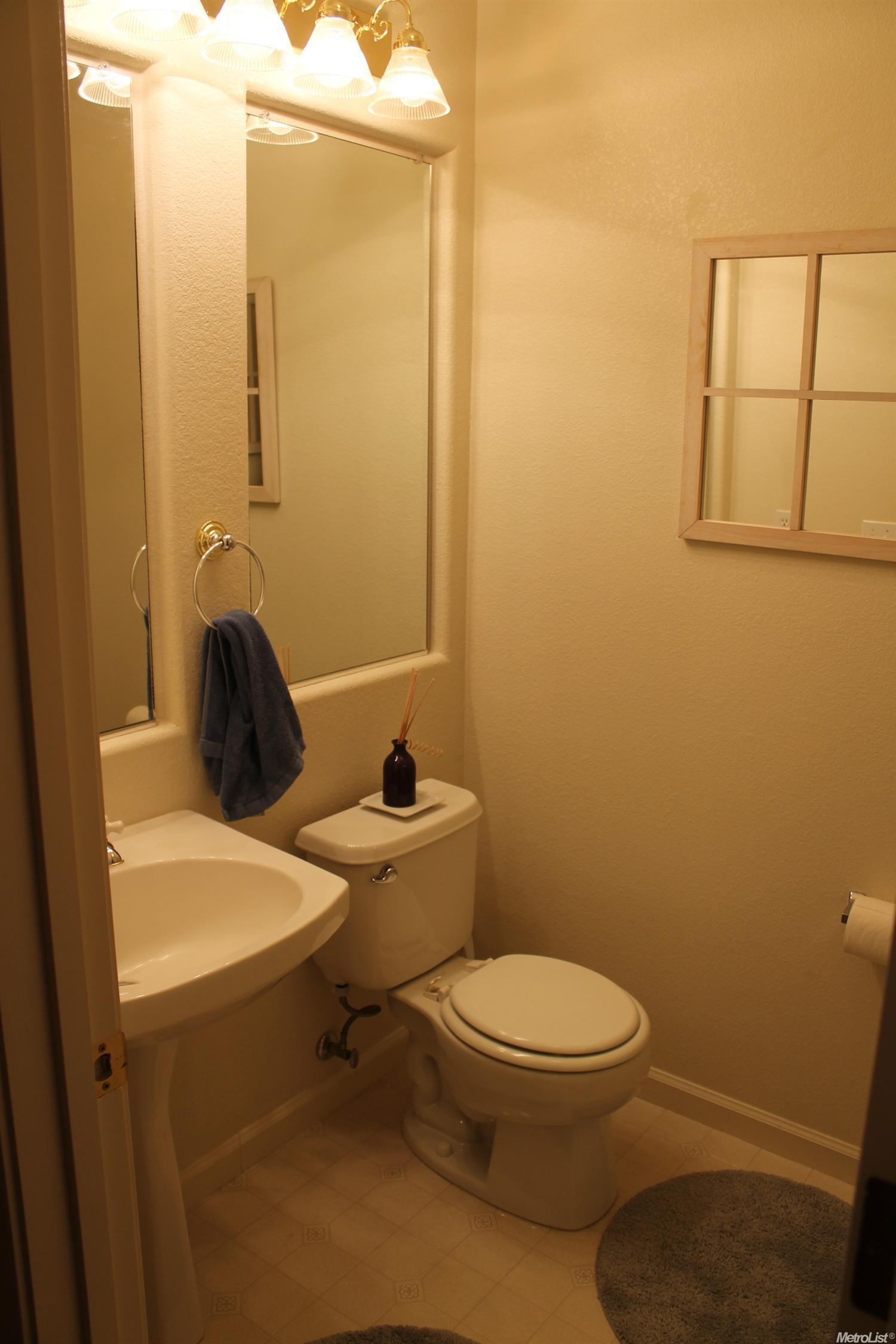 4208 Beyer Park Dr, Modesto, CA 95357 photo 18