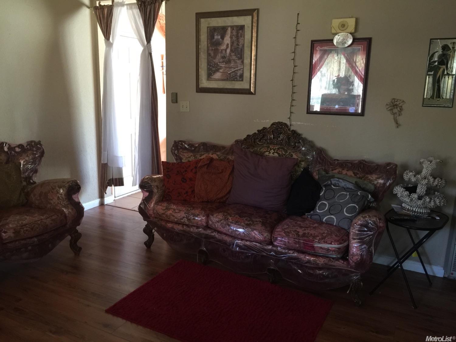 1109 Marseille Ln, Modesto, CA 95351 photo 2