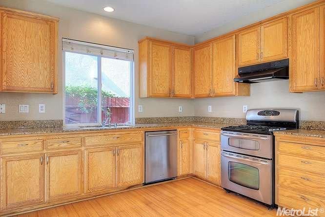 2518 Gaines Ln, Tracy, CA 95377 photo 2