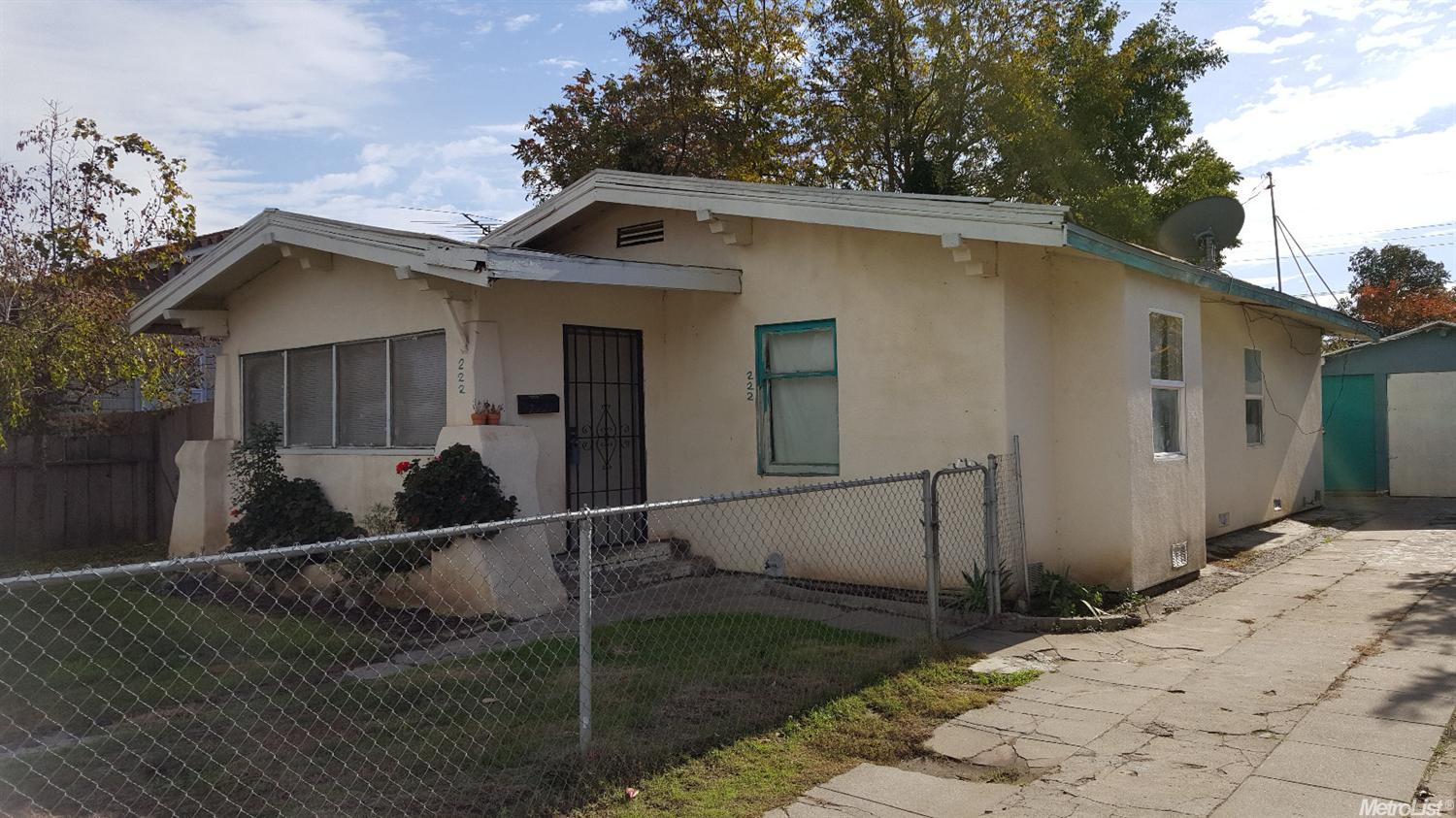 222 Hilborn St, Lodi, CA 95240 photo 1