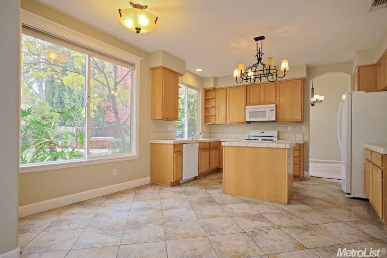 1937 Hunter Dr, Rocklin, CA 95765 photo 10