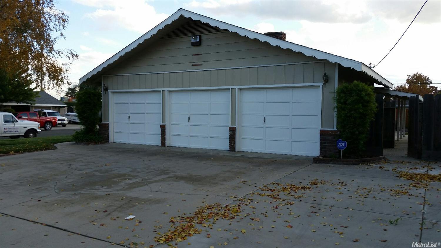 1901 Wallace Ave, Ceres, CA 95307 photo 2